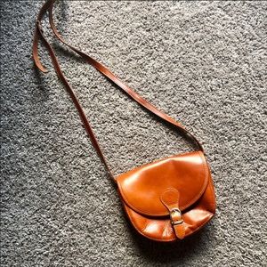 Elegant Tan Crossbody Bag